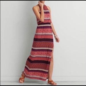 American Eagle Soft and Sexy Halter Neck, Maxi Dress size Medium (NWOT)